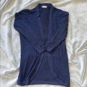 Pretty blue cardigan - small